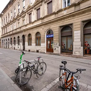  Appartement D24 - Historic Quarter Design Loft - Location By Bqa Hongarije
